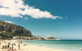 Beach House Mondello